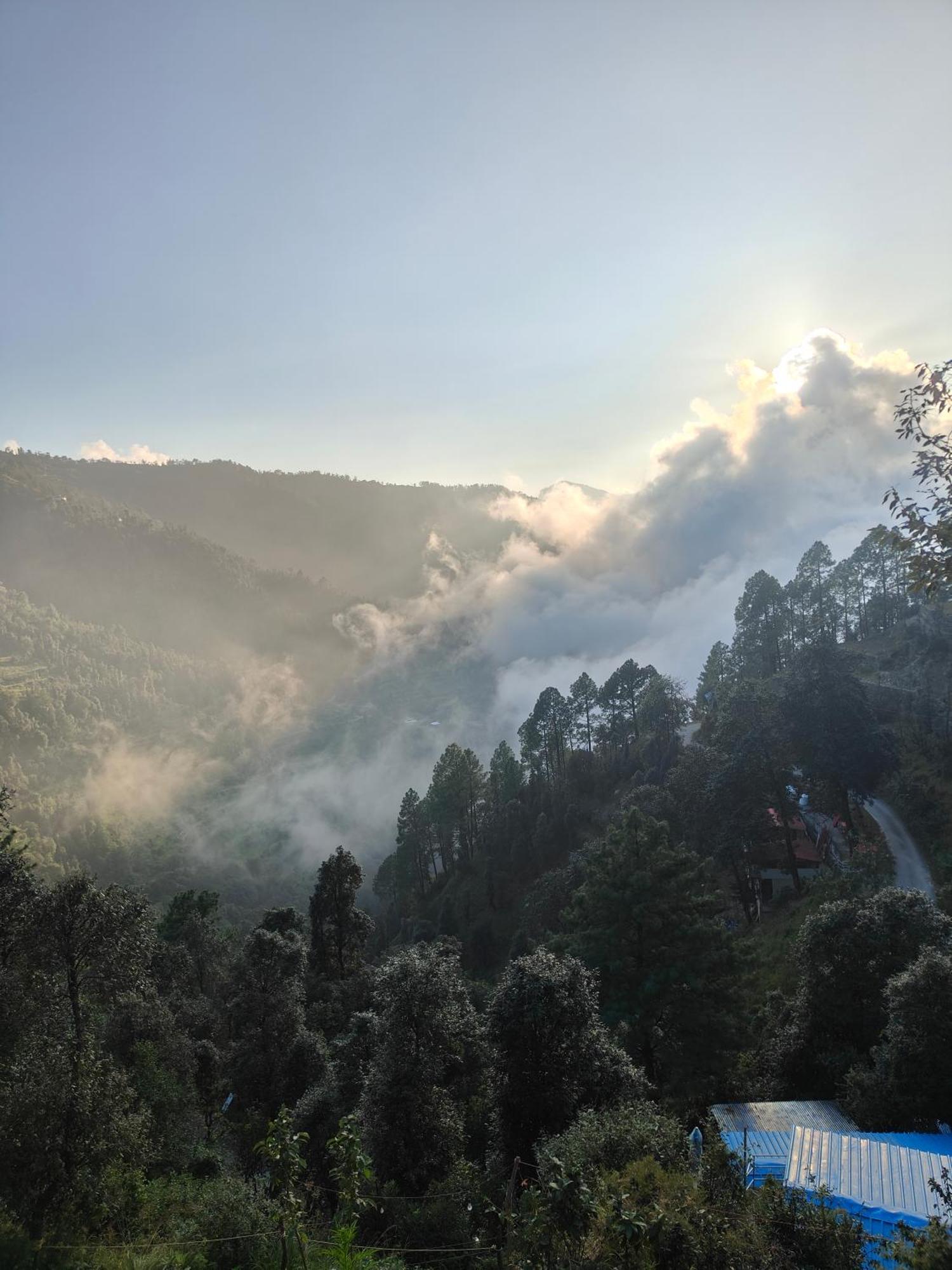 Himwanderer Camps & Cottages Pangot Nainital Exterior photo
